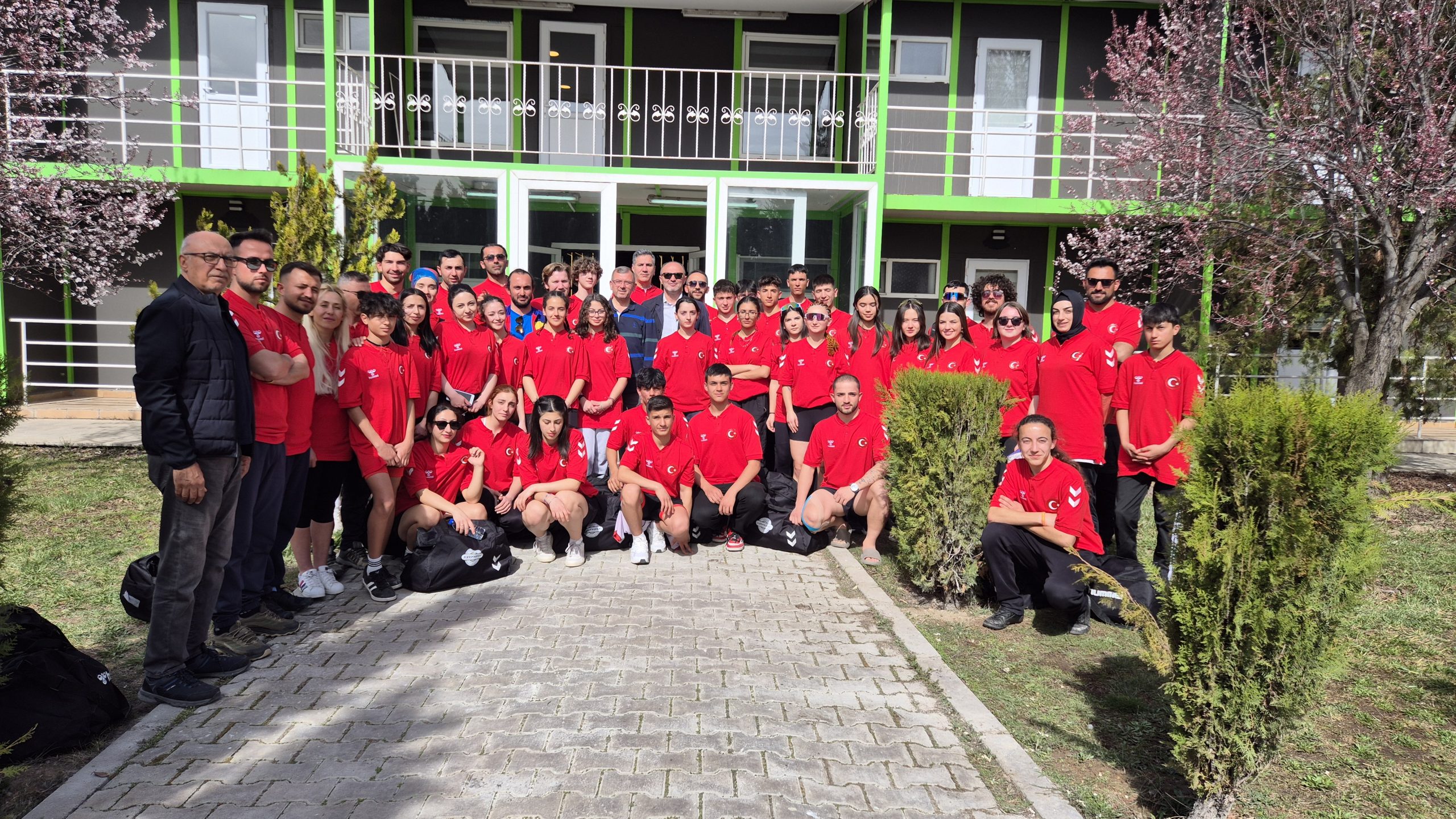 Geleceğin Şampiyonları Hazırlanıyor